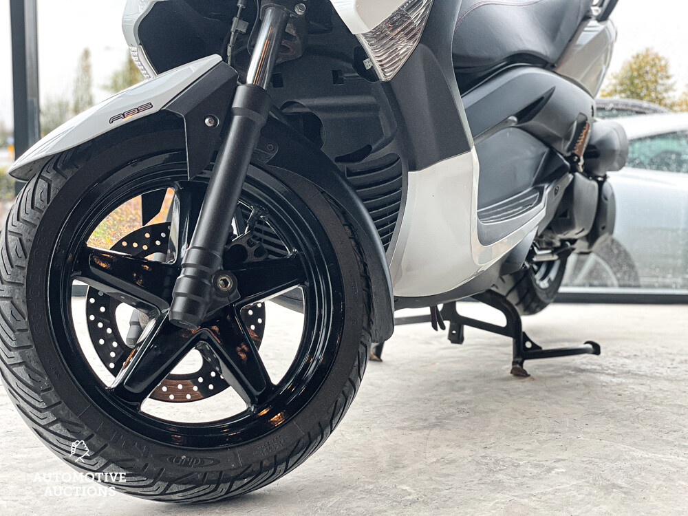 Yamaha YP 250R X-Max 2010 Motorroller, MZ-DR-64.