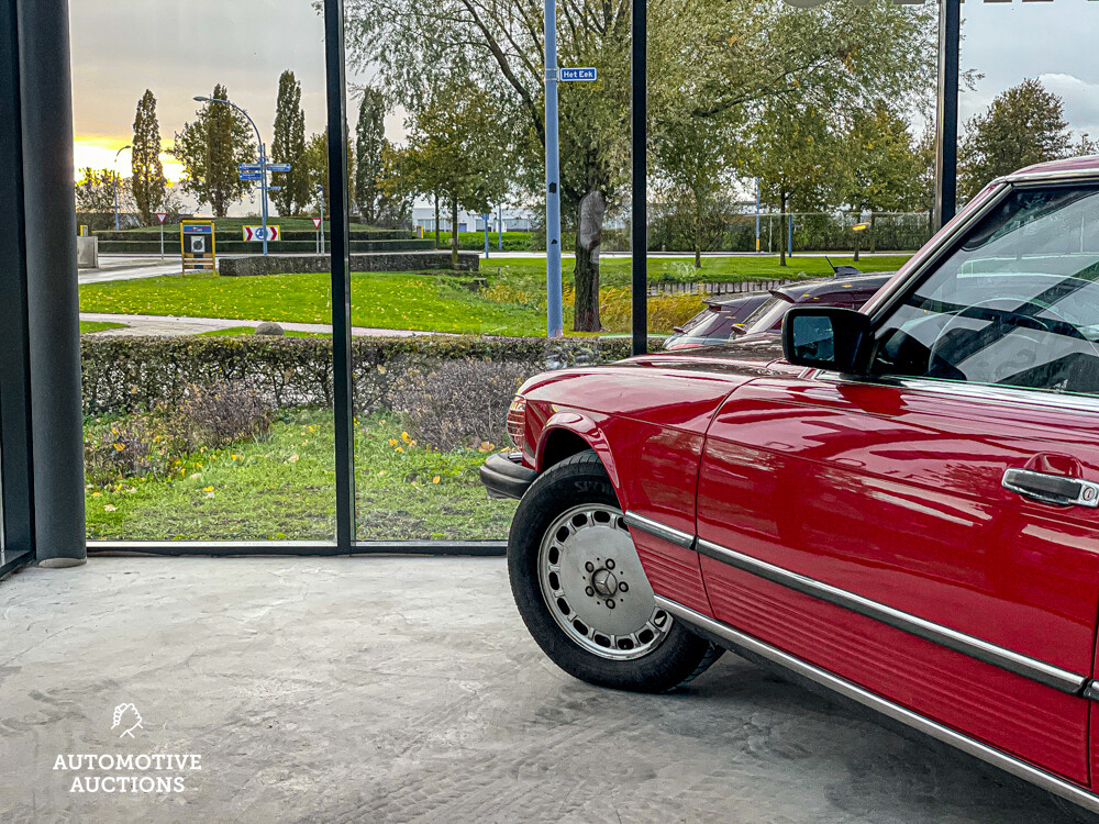 Mercedes-Benz 560SL Hardtop Cabriolet 230hp 1987 SL-Class, K-973-HK.