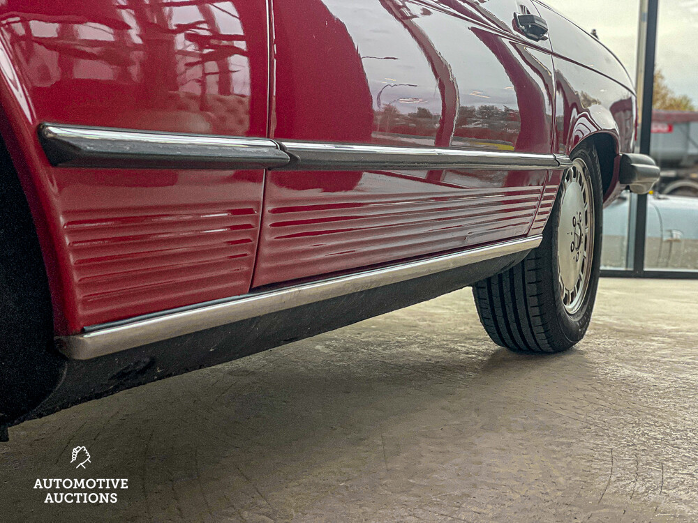 Mercedes-Benz 560SL Hardtop Cabriolet 230hp 1987 SL-Class, K-973-HK.