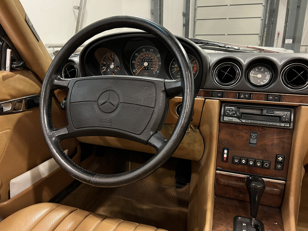 Mercedes-Benz 560SL Hardtop Cabriolet 230hp 1987 SL-Class, K-973-HK.