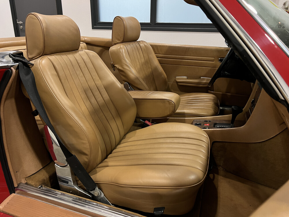 Mercedes-Benz 560SL Hardtop Cabriolet 230hp 1987 SL-Class, K-973-HK.