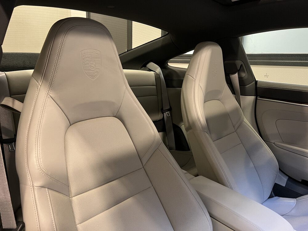 Porsche 911 992 Carrera 4S SportChrono 450hp 2019, J-800-SZ.