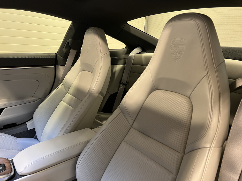 Porsche 911 992 Carrera 4S SportChrono 450hp 2019, J-800-SZ.