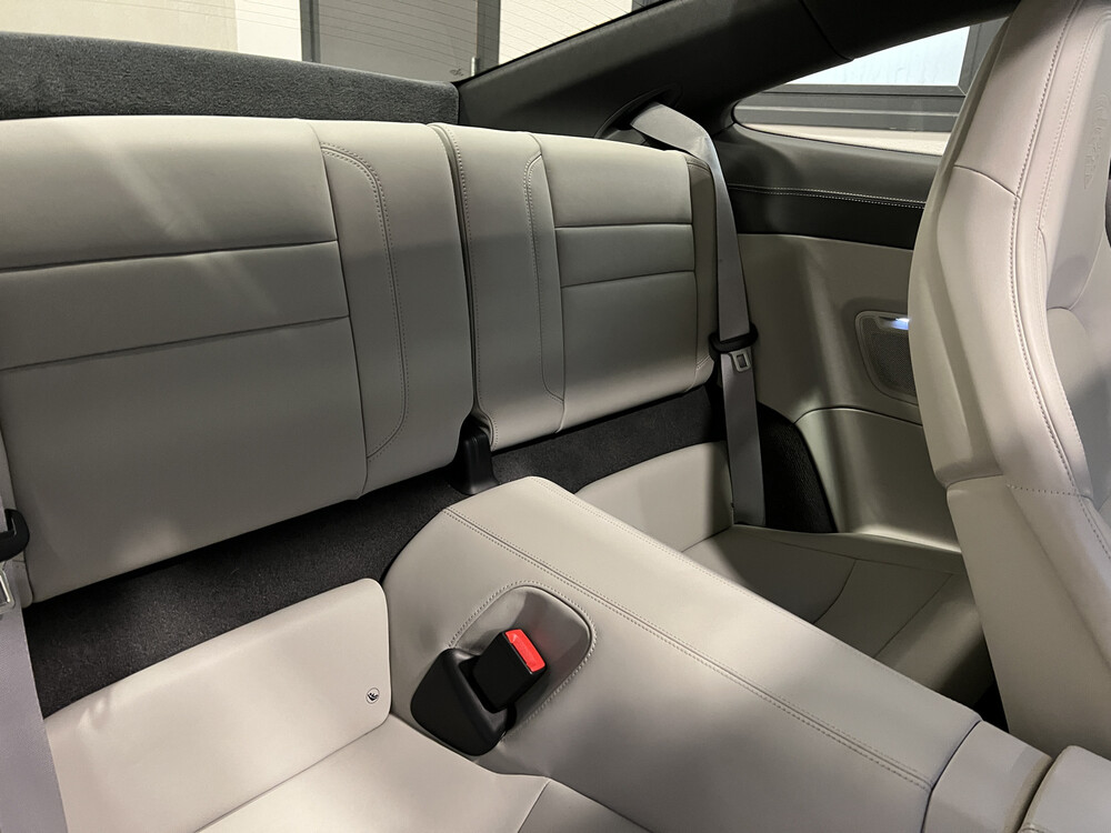 Porsche 911 992 Carrera 4S SportChrono 450hp 2019, J-800-SZ.