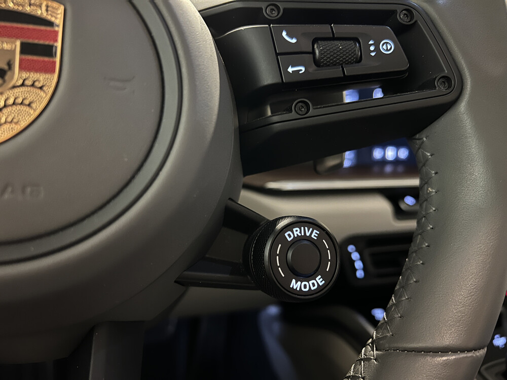 Porsche 911 992 Carrera 4S SportChrono 450hp 2019, J-800-SZ.