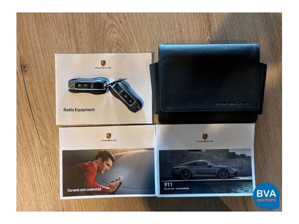 Porsche 911 992 Carrera 4S SportChrono 450hp 2019, J-800-SZ.