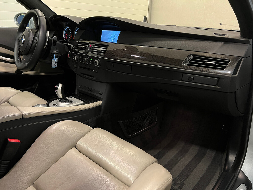 BMW M5 E60 5.0 V10 508PS 2005 5er Serie, K-994-NK.