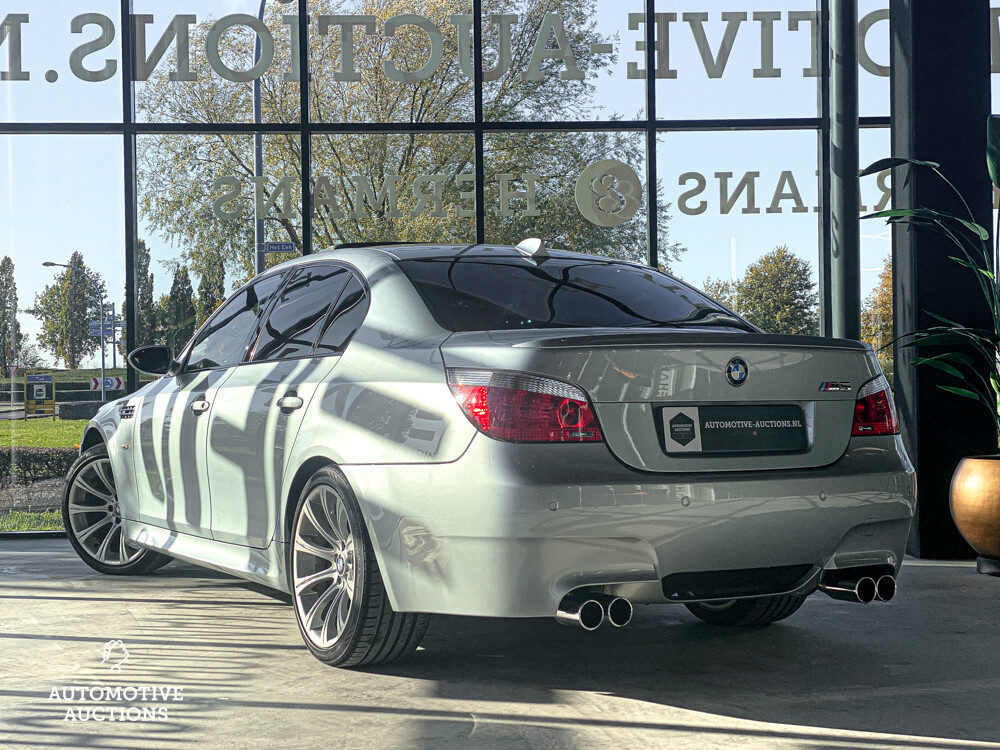 BMW M5 E60 5.0 V10 508PS 2005 5er Serie, K-994-NK.