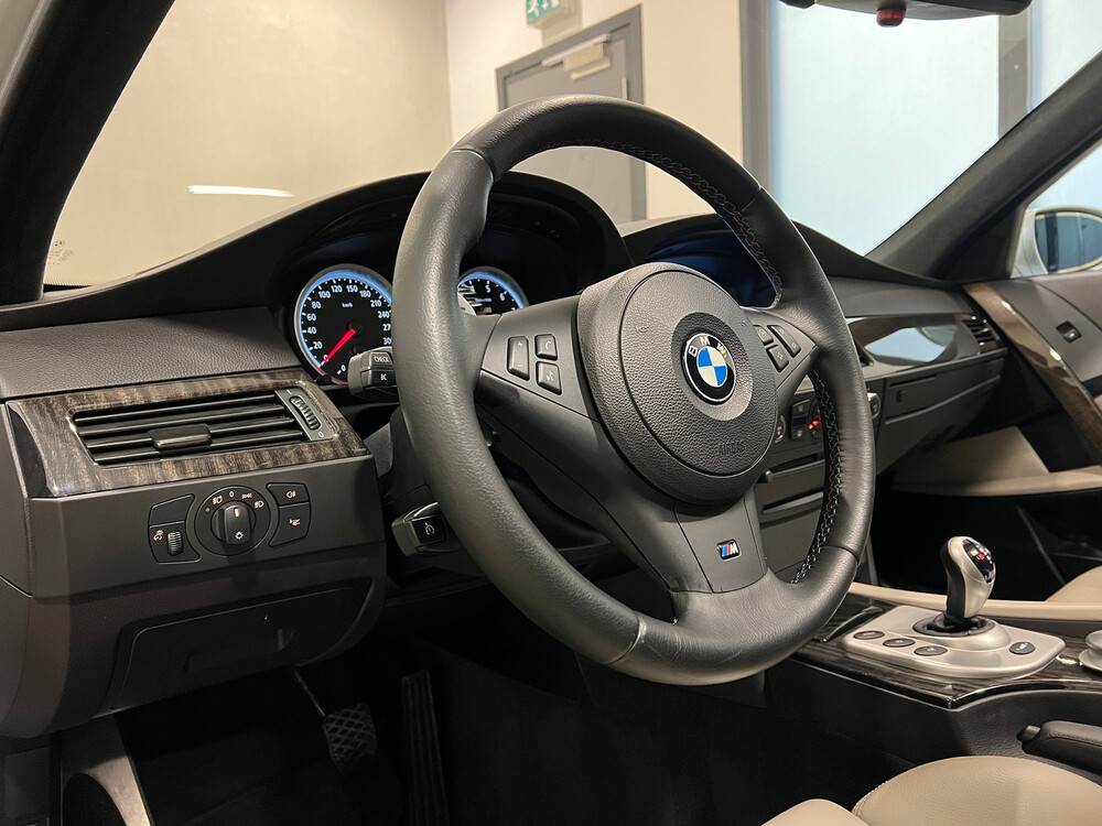 BMW M5 E60 5.0 V10 508PS 2005 5er Serie, K-994-NK.
