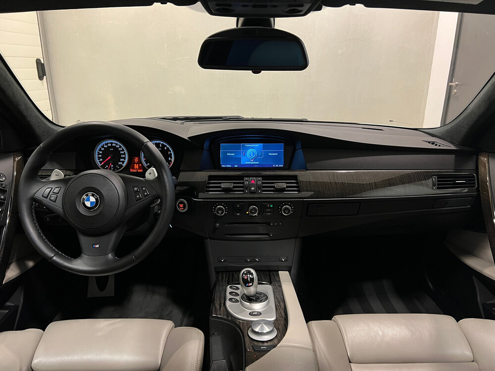 BMW M5 E60 5.0 V10 508PS 2005 5er Serie, K-994-NK.