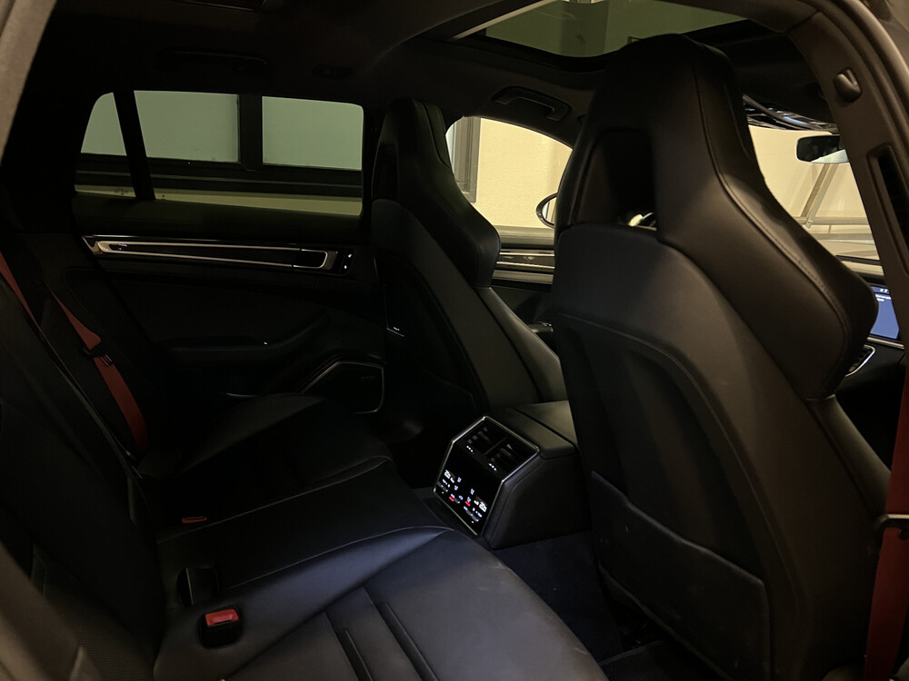 Porsche Panamera Sport Turismo E-Hybrid 4 2.9 V6 SportChrono 680PS 2018, ZV-954-P.