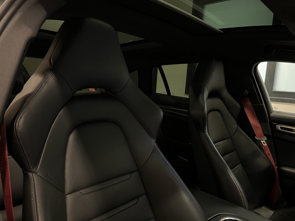 Porsche Panamera Sport Turismo E-Hybrid 4 2.9 V6 SportChrono 680PS 2018, ZV-954-P.