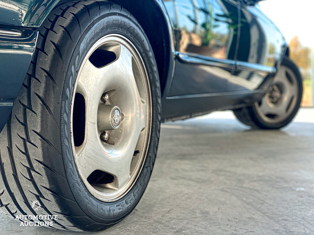 Jaguar XJ3.2 V8 Executive 237PS 2000 -Org. NL-, 59-FN-TX.