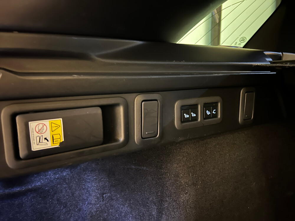 Land Rover Range Rover Velar 3.0 V6 AWD First Edition R-Dynamic 300hp 2017, TJ-428-L.