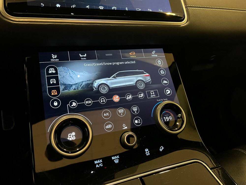 Land Rover Range Rover Velar 3.0 V6 AWD First Edition R-Dynamic 300hp 2017, TJ-428-L.