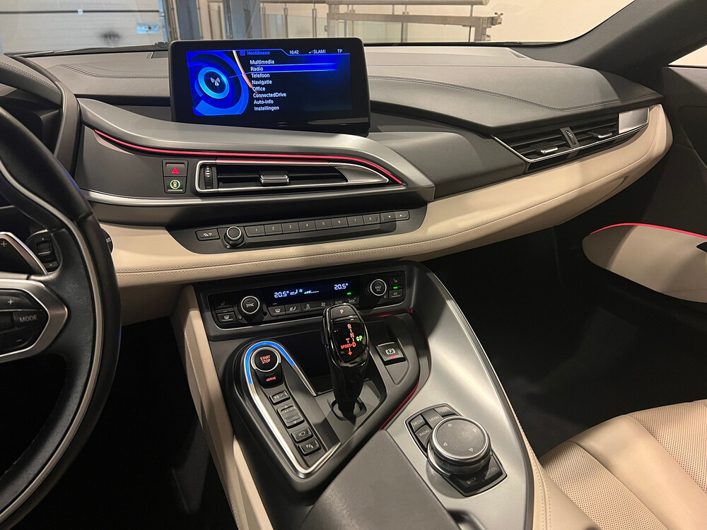 Bmw i8 1.5 Erstausgabe 374 PS 2015, JD-623-F.