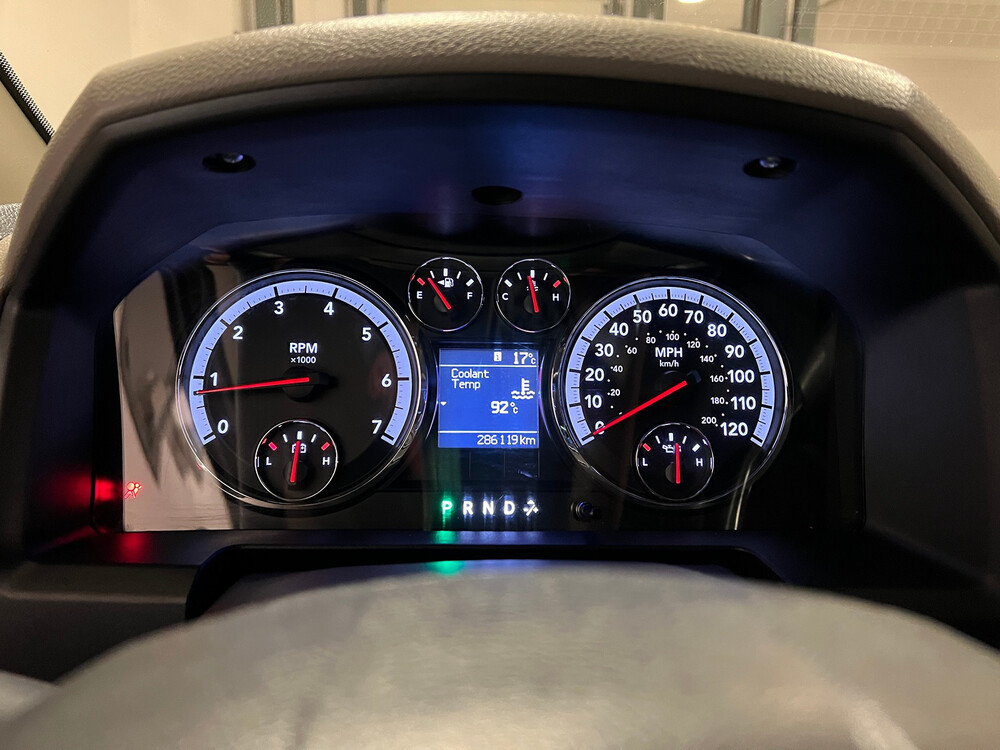 Dodge Ram 1500 5.7 V8 4x4 Hemi Quad Cab Sport 389pk 2012, V-699-PN