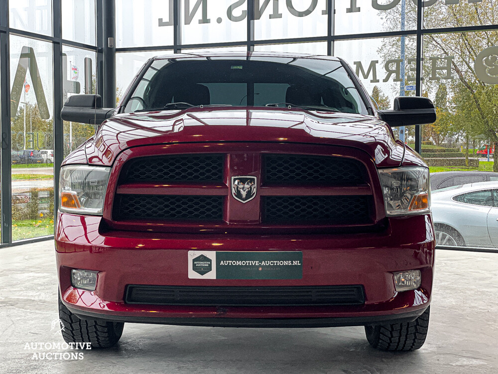 Dodge Ram 1500 5.7 V8 4x4 Hemi Quad Cab Sport 389pk 2012, V-699-PN