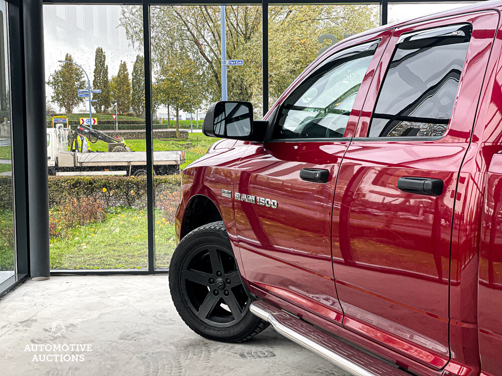 Dodge Ram 1500 5.7 V8 4x4 Hemi Quad Cab Sport 389pk 2012, V-699-PN