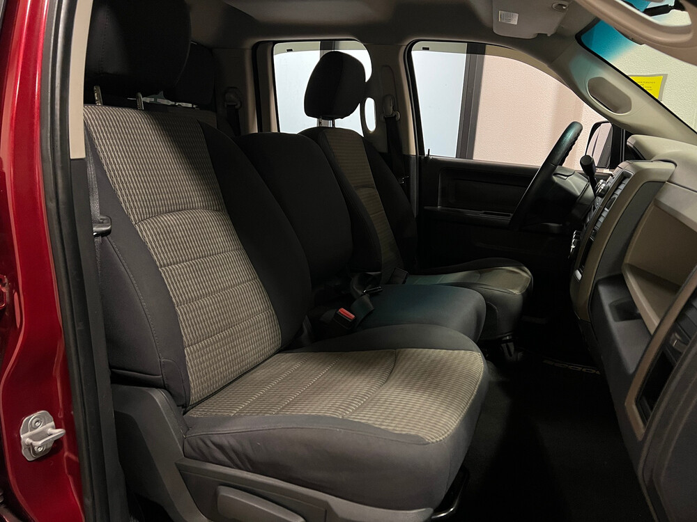 Dodge Ram 1500 5.7 V8 4x4 Hemi Quad Cab Sport 389pk 2012, V-699-PN