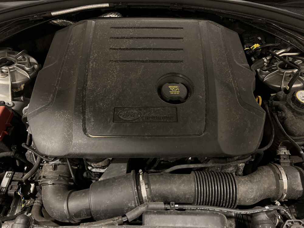 Landrover Range Rover Velar 2.0 I4 AWD R-Dynamic 241 PS 2018, K-098-VF.