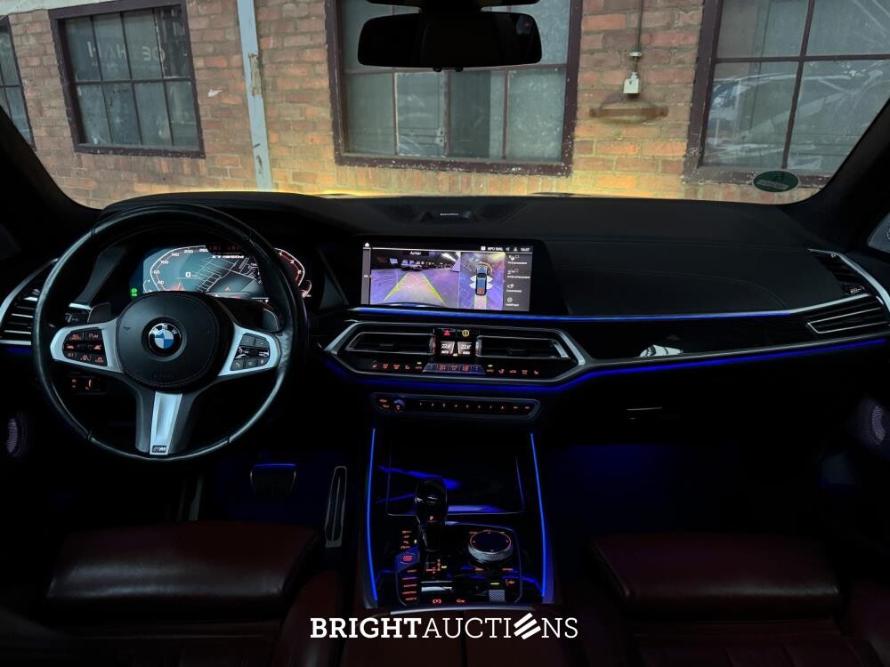 BMW X7 M50d High Executive M-Sport 400pk 2019, NL-Kenteken