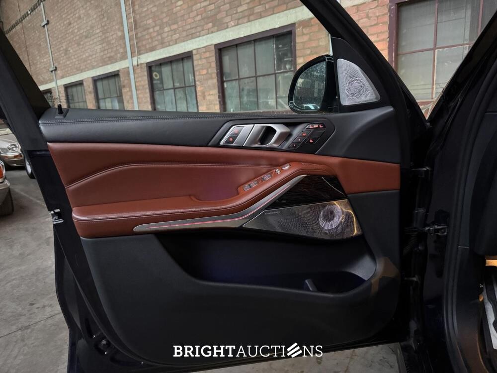 BMW X7 M50d High Executive M-Sport 400pk 2019, NL-Kenteken