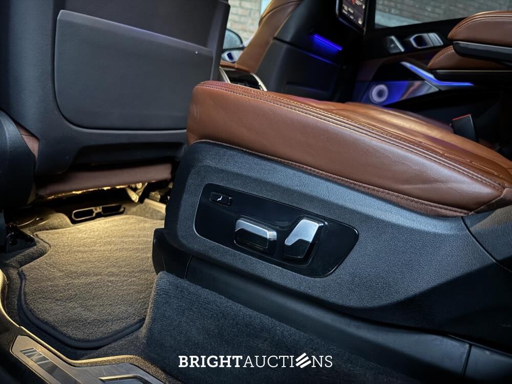 BMW X7 M50d High Executive M-Sport 400pk 2019, NL-Kenteken