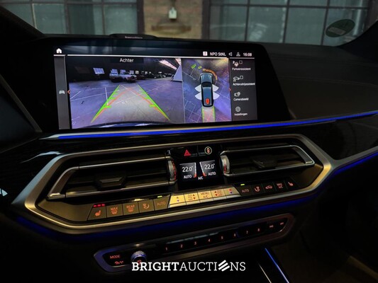 BMW X7 M50d High Executive M-Sport 400pk 2019, NL-Kenteken