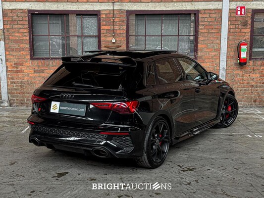 Audi RS3 Sportback 2.5 TFSI Quattro -Milltek- 400pk 2023, NL-Kenteken