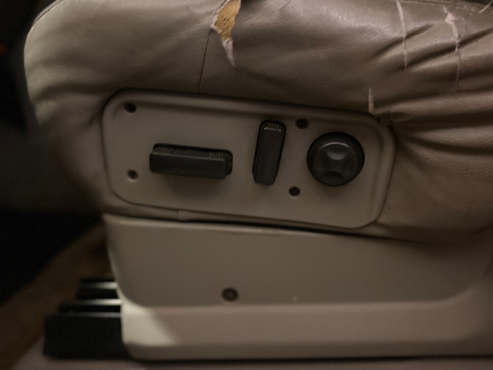 Chevrolet Silverado 5.3 V8 4x4 271pk 2000 -Org. NL-, 01-VN-NR