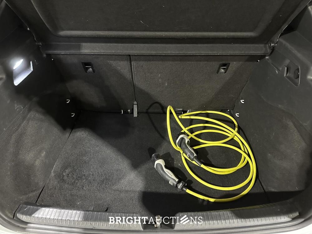 Volkswagen ID.3 First 58 kWh 204hp 2020 (Original-NL + 1. Besitzer), J-473-ZZ