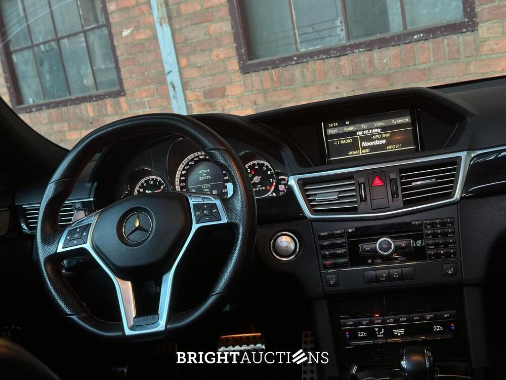 Mercedes-Benz E63 AMG 6.3 V8 -CARBON- 525pk 2010 (Origineel-NL) E-Klasse, 47-LKB-6