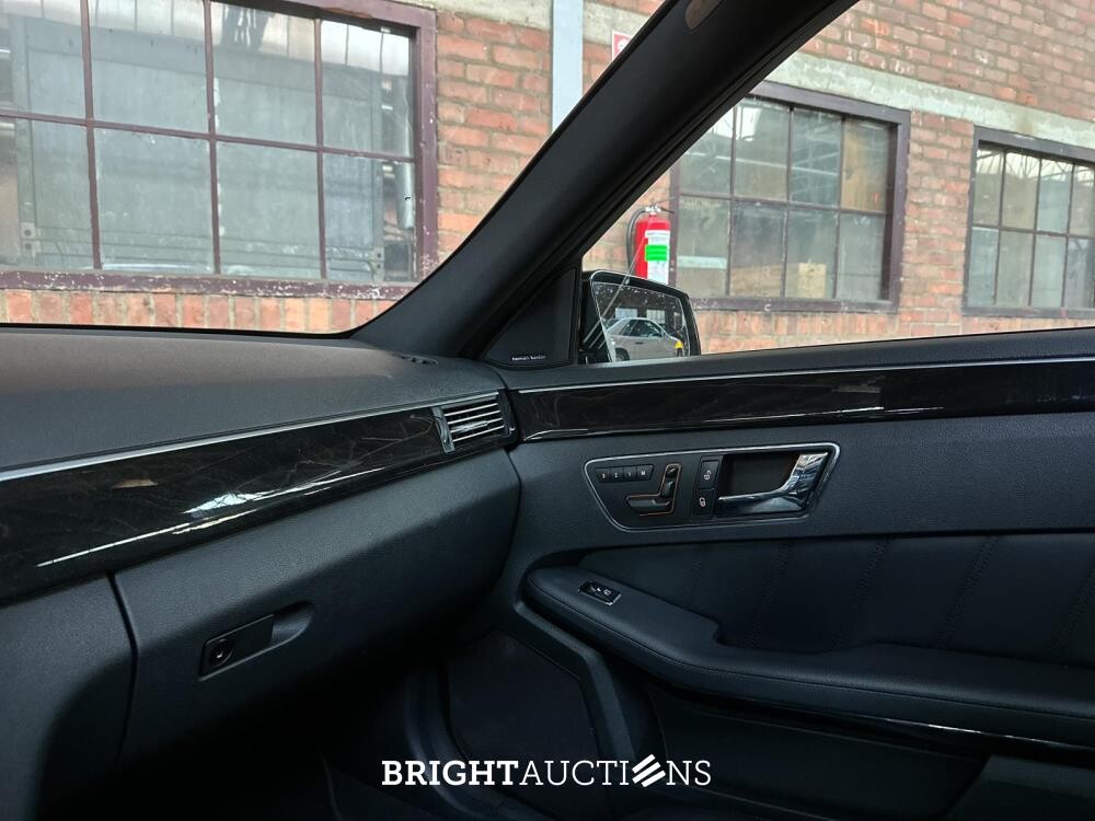 Mercedes-Benz E63 AMG 6.3 V8 -CARBON- 525pk 2010 (Origineel-NL) E-Klasse, 47-LKB-6