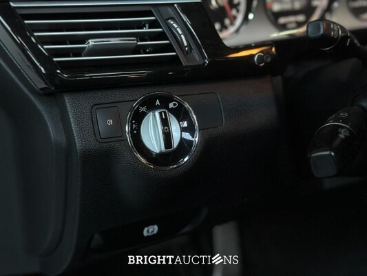 Mercedes-Benz E63 AMG 6.3 V8 -CARBON- 525pk 2010 (Origineel-NL), 47-LKB-6