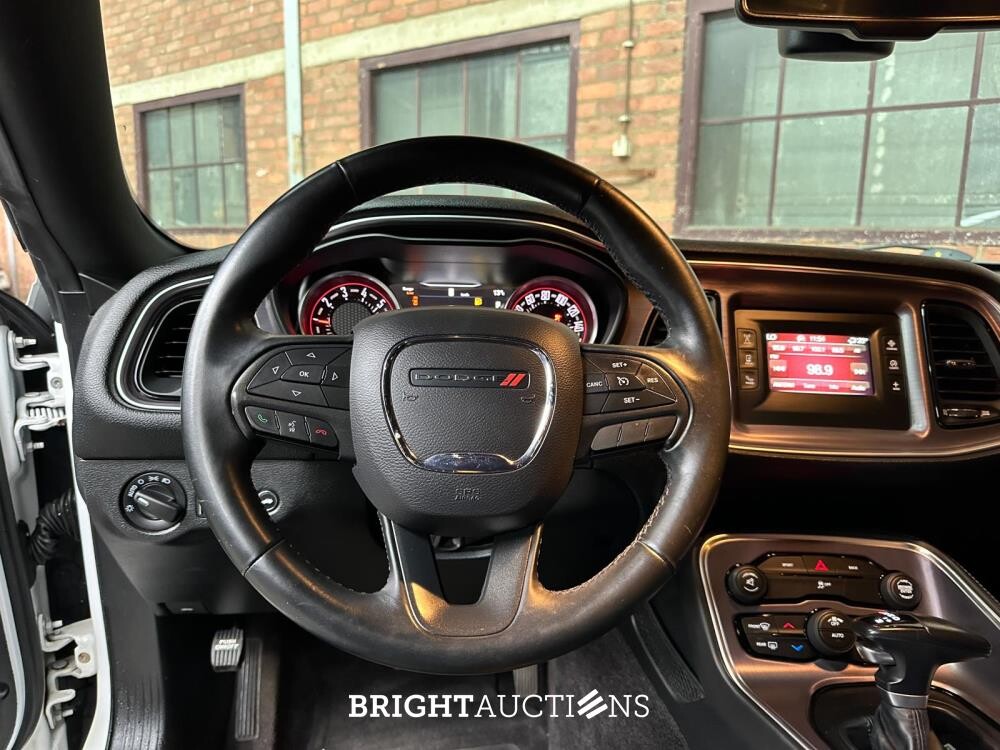 Dodge Challenger 3.6 V6 305pk 2016