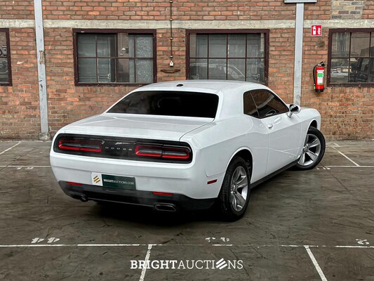 Dodge Challenger 3.6 V6 305pk 2016