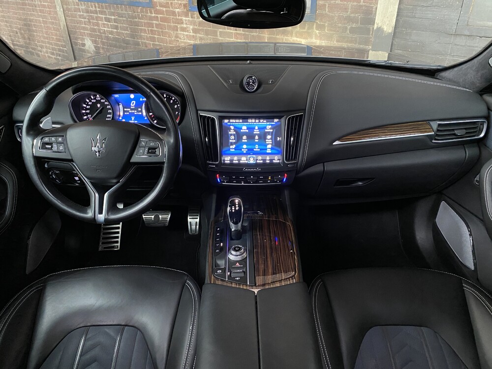 Maserati Levante S 3.0 V6 GranLusso 430pk 2019 -Org. NL- FACELIFT, XL-035-N