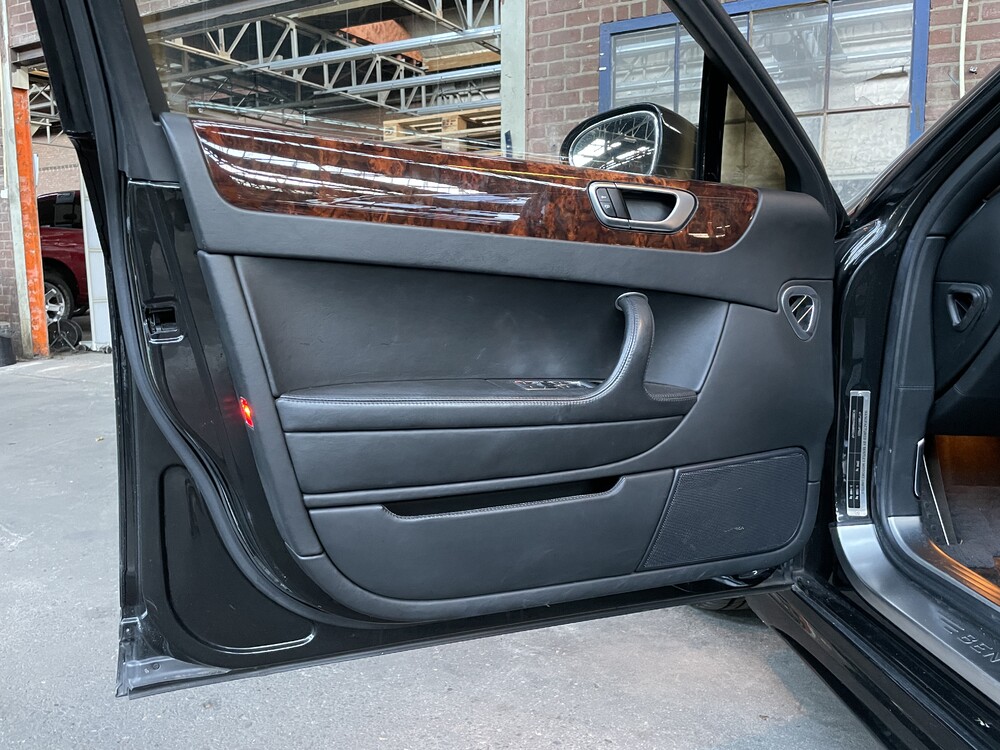 Bentley Continental Flying Spur 6.0 W12 560pk 2009