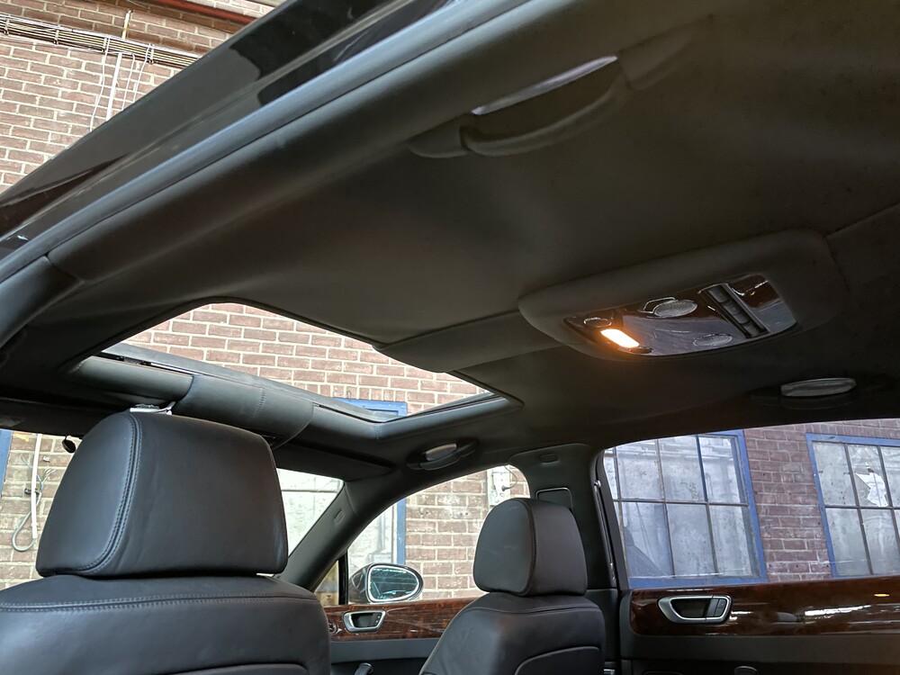 Bentley Continental Flying Spur 6.0 W12 560pk 2009