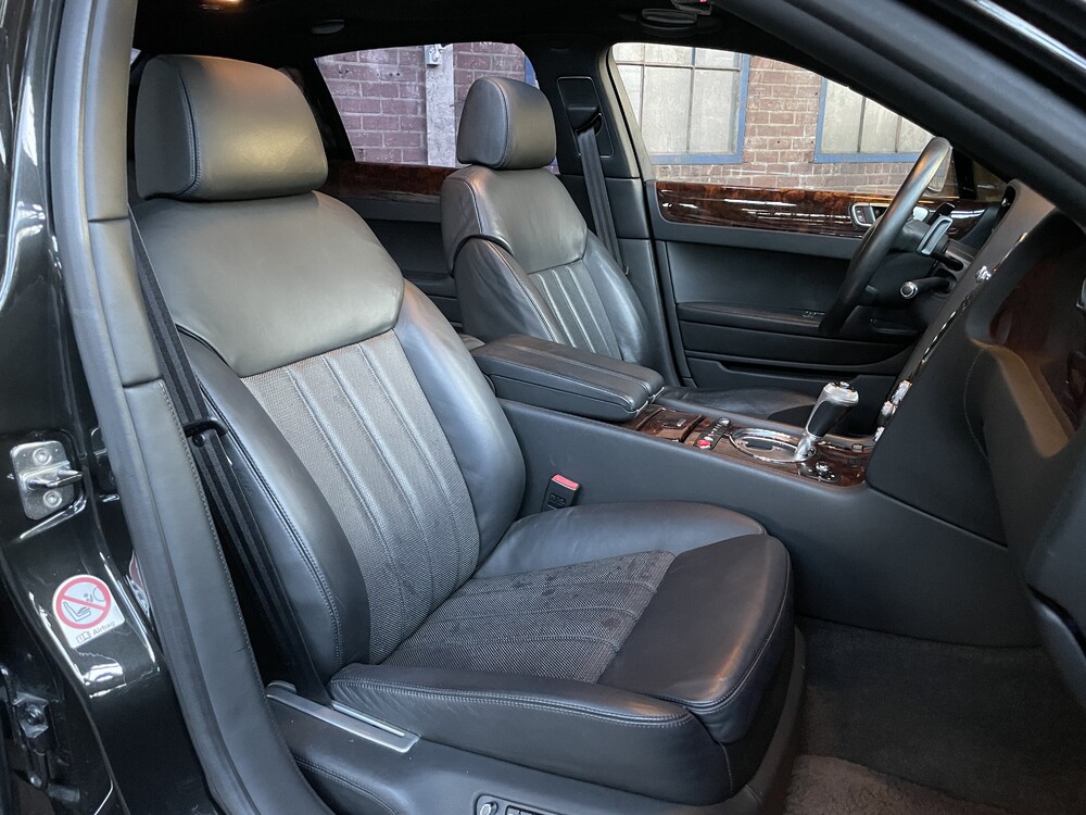 Bentley Continental Flying Spur 6.0 W12 560pk 2009