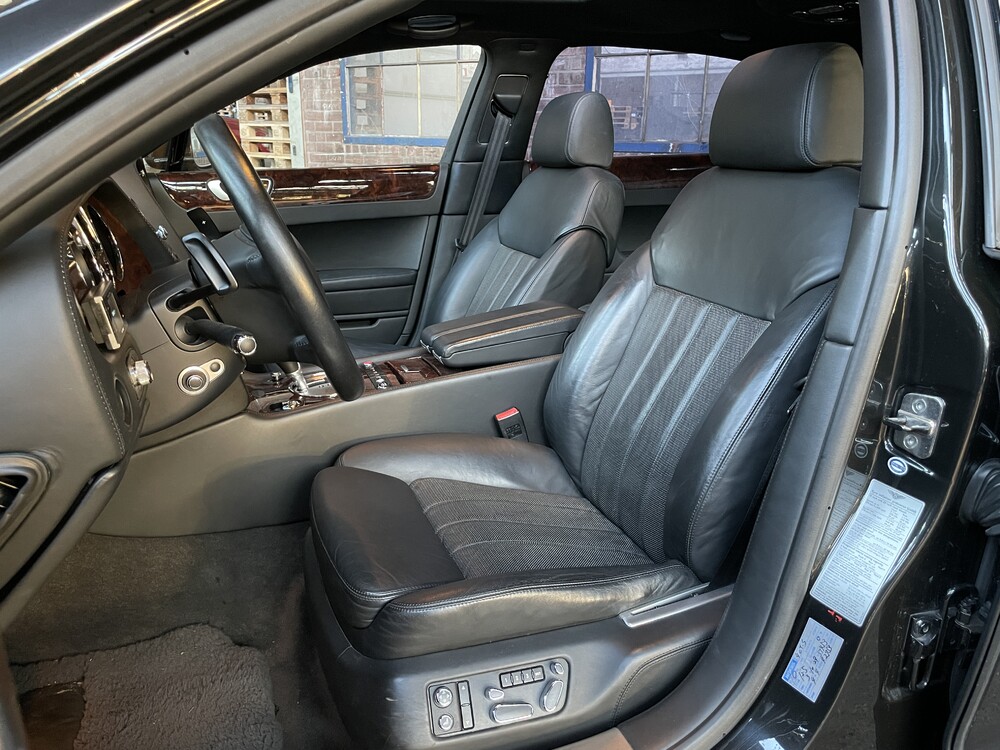 Bentley Continental Flying Spur 6.0 W12 560pk 2009