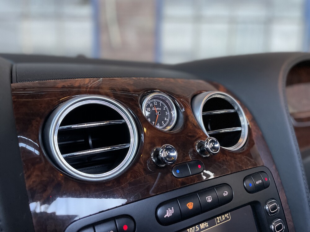 Bentley Continental Flying Spur 6.0 W12 560pk 2009