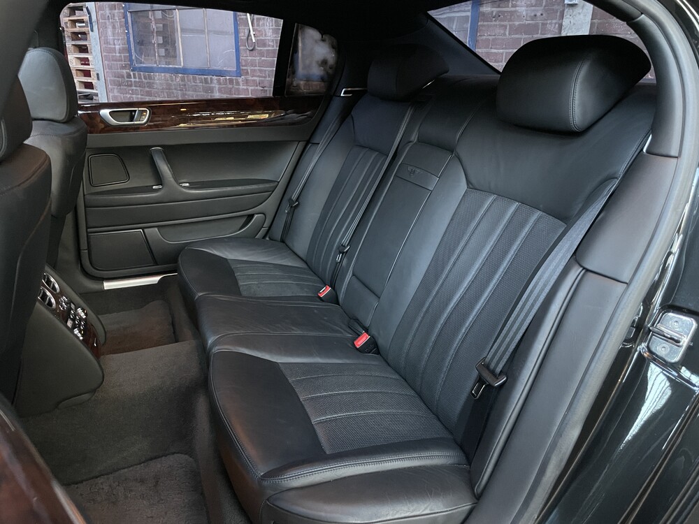 Bentley Continental Flying Spur 6.0 W12 560pk 2009