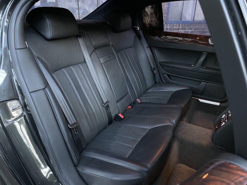 Bentley Continental Flying Spur 6.0 W12 560pk 2009