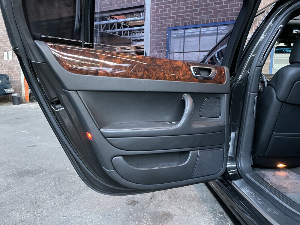 Bentley Continental Flying Spur 6.0 W12 560pk 2009