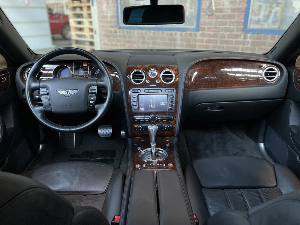 Bentley Continental Flying Spur 6.0 W12 560pk 2009