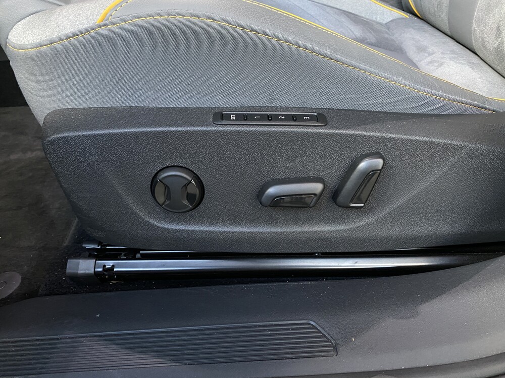 Skoda Enyaq iV 60 179pk 2021 Fabrieksgarantie