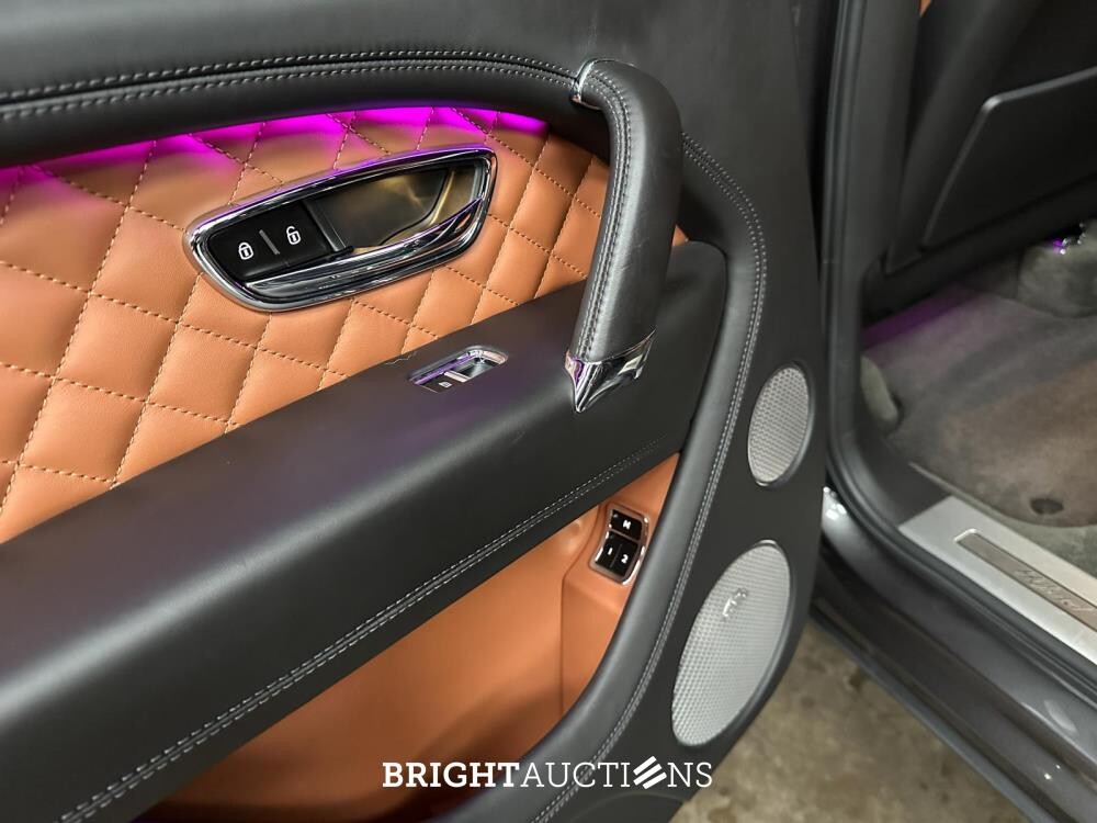 Bentley Bentayga Hybrid 3.0 340pk 2020