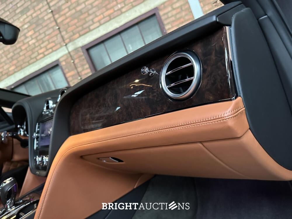 Bentley Bentayga Hybrid 3.0 340pk 2020